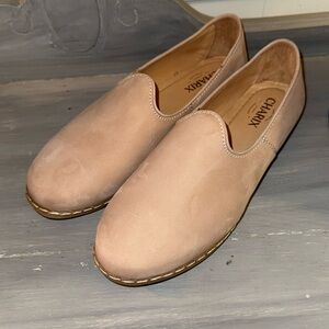 CHARIX Safari Suede Slip On Loafer Nude Tan size 42